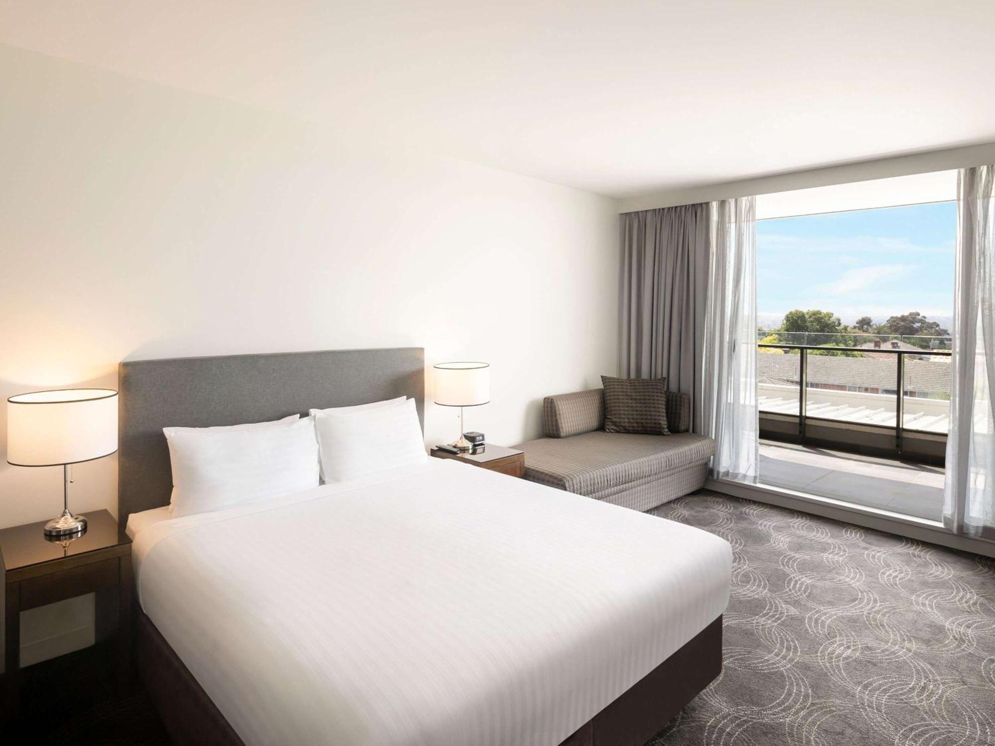 Отель The Sebel Melbourne Kew Экстерьер фото